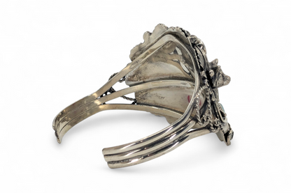 Detailed Four Wolves Cuff with Turquoise and Amethyst