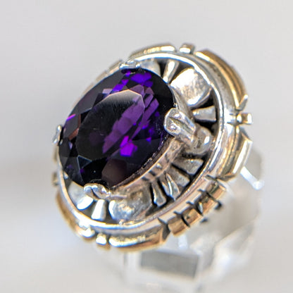 Robert Kelley (?) - Amethyst and Sterling w/ Gold Tone Edge Ring, Size 7.75