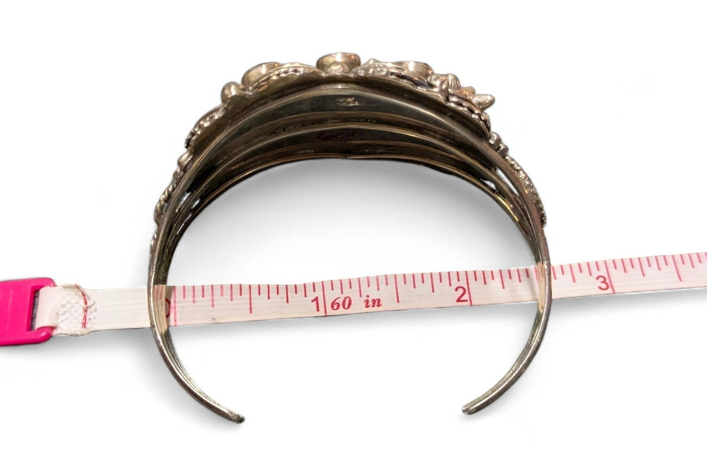 Detailed Four Wolves Cuff with Turquoise and Amethyst